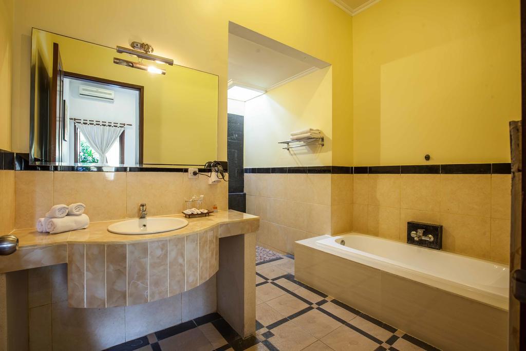 Putri Bali Villa Seminyak Oda fotoğraf